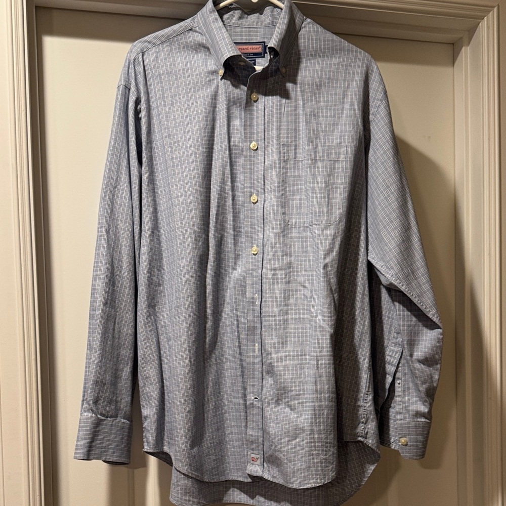 Vineyard Vines Men's Blue Checkered Button Down Shirt